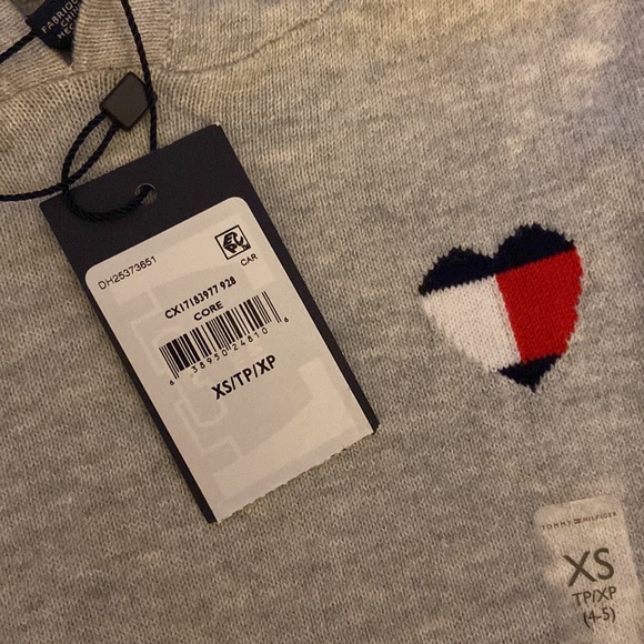 Tommy Hilfiger Kids Sweater with Hood; Size XS (4-5); New with tags. - Picture 3 of 3